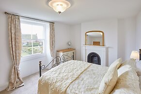 Host Stay Bay View House