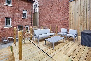 Host Stay Mallard Cottage