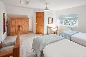 Host Stay May Cottage