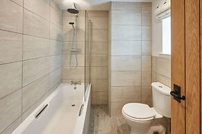 Host Stay Low Barn Cottage