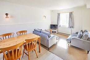 Host Stay Old Stable Cottage