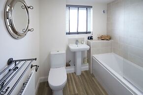 Host Stay The Cinder Track Hideaway