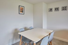 Host Stay Emmy s Escape