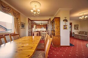 Host Stay Cheviot View