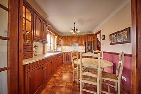 Host Stay Cheviot View