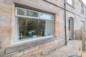 Host Stay No 4 Daisy Cottage