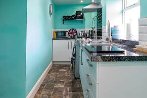 Host Stay No 4 Daisy Cottage