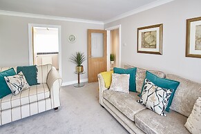 Host Stay Sandling Court