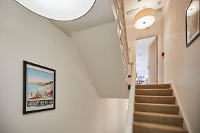 Host Stay Studio Pod 3