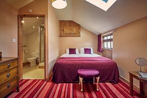 Host Stay The Red Brick Barn