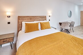 Host Stay Studio Pod 2