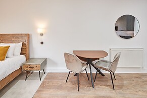 Host Stay Studio Pod 2