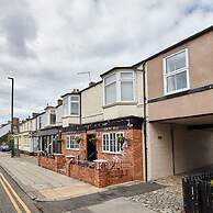 Host Stay Cobblestones