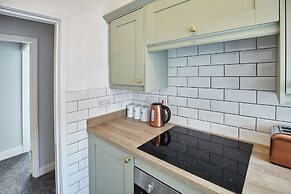 Host Stay Cobblestones