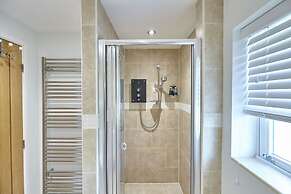 Host Stay Doray House