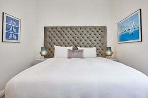 Host Stay The Connell