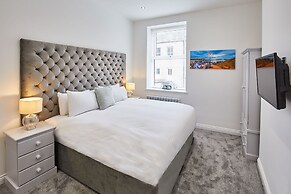 Host Stay The Connell