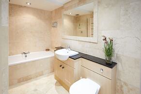 Host Stay Muggles Mews