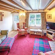 Host Stay Honeysuckle Cottage