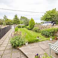 Host Stay Honeysuckle Cottage