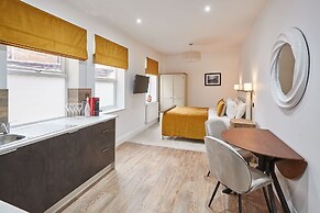 Host Stay Studio Pod 1