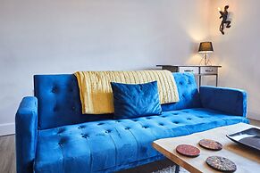 Host Stay 2 College Square