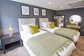 Host Stay The Old Brewery