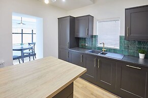 Host Stay The Old Brewery