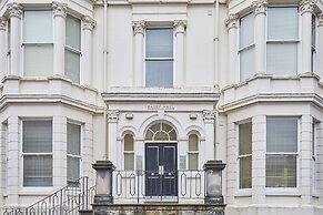 Host Stay Three Bays