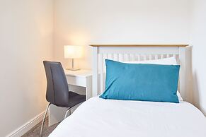 Host Stay Aynsley Mews