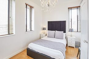 Host Stay Boutique Balcony