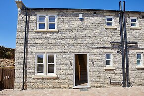 Host Stay Foggyshaw Lodge