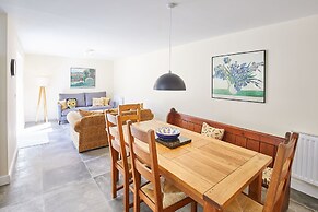 Host Stay Foggyshaw Lodge