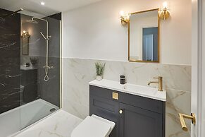 Host Stay Parkside Villa