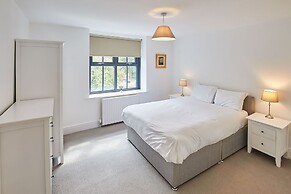 Host Stay The Duck Pond