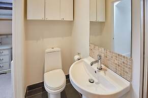 Host Stay 15 Easby Hall