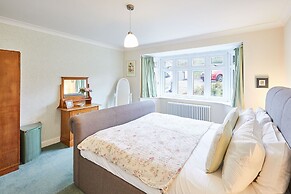 Host Stay Coach Cottage