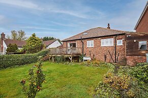 Host Stay Coach Cottage