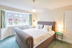 Host Stay Coach Cottage