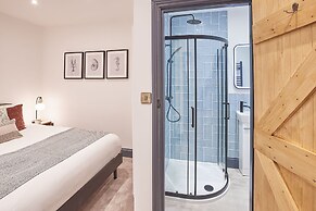 Host Stay Grumbles Cottage