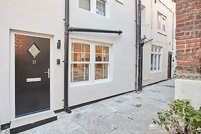 Host Stay Grumbles Cottage