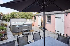 Host Stay Seagull Cottage