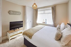 Host Stay Seagull Cottage