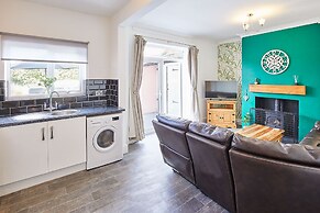 Host Stay Seagull Cottage