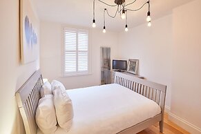 Host Stay Hutton House