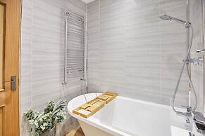 Host Stay The Seaside Escape