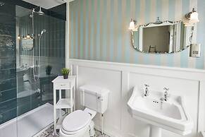 Host Stay One Mulgrave Place