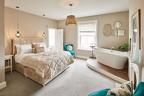 Host Stay One Mulgrave Place