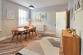 Host Stay Cheviot House