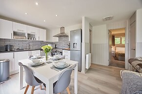 Host Stay Robin s Nest